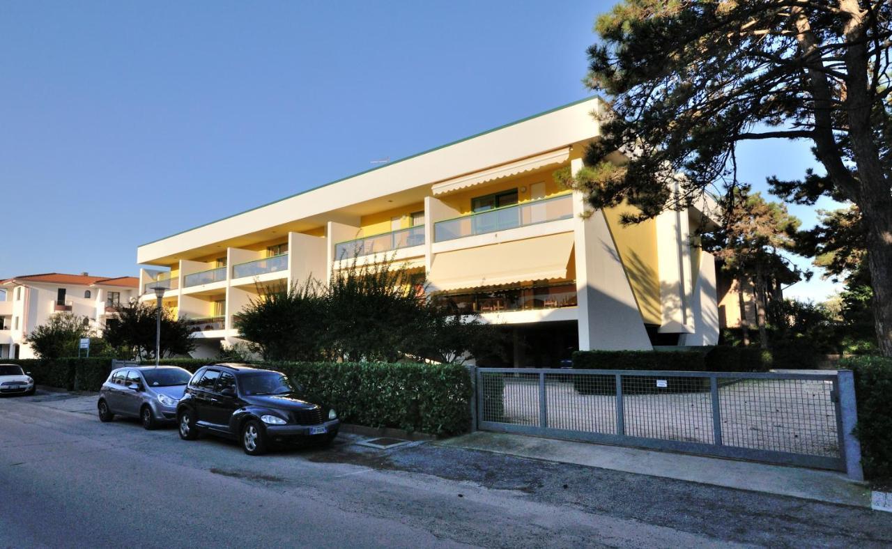 Condominio Croce Del Sud 比比翁 外观 照片