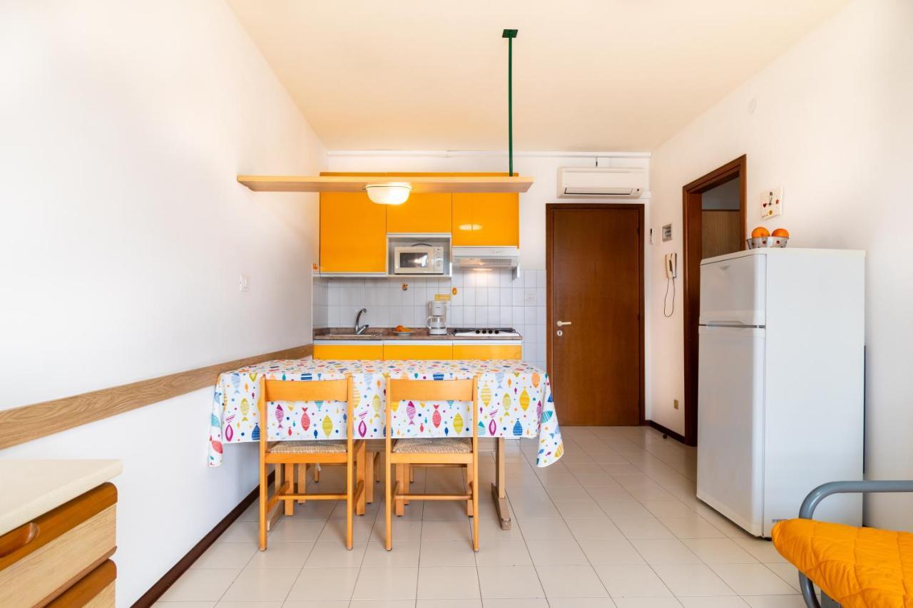 Condominio Croce Del Sud 比比翁 外观 照片