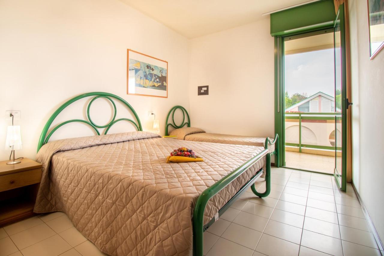 Condominio Croce Del Sud 比比翁 外观 照片